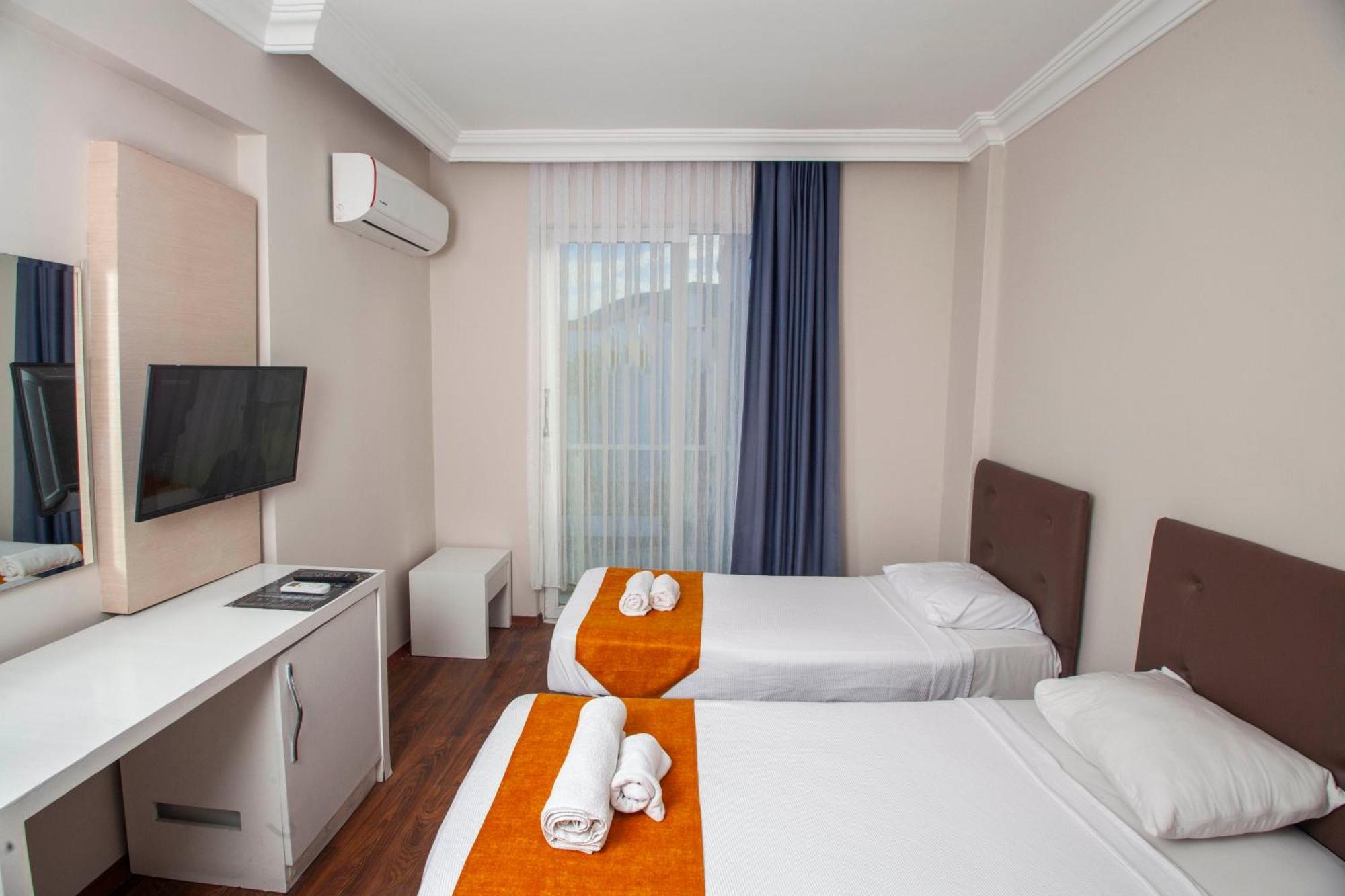 מרמריס Goldkaya Hotel מראה חיצוני תמונה